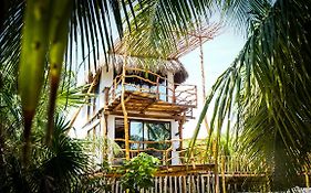 Balaeo Beach Club